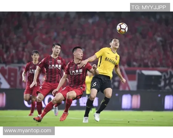 广岛挑战广州恒大亚洲足球巅峰对决引发球迷热议与期待