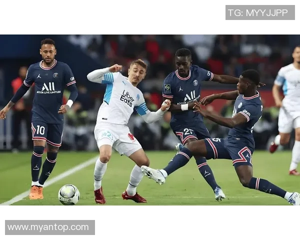 法甲焦点战摩纳哥迎战尼斯两队争夺关键三分之战