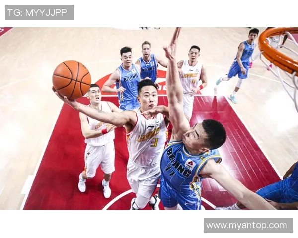 深圳篮球队崛起之路：探索团队协作与个人实力的完美结合